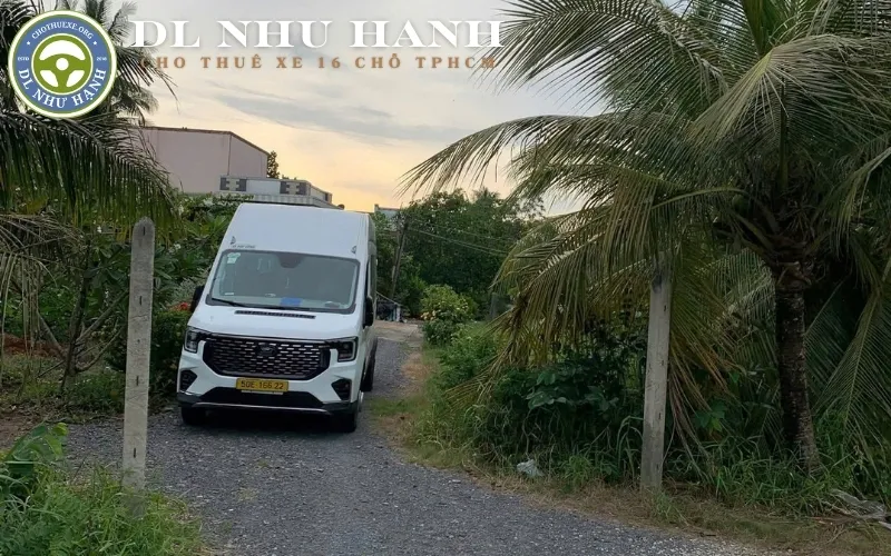 Cần thuê xe 16 chỗ