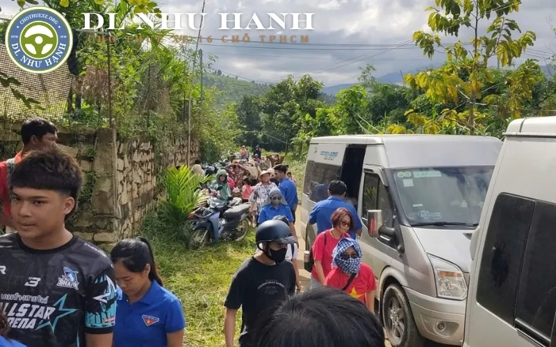 Thuê xe 16 chỗ đi tỉnh