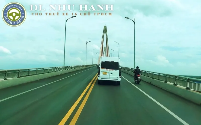 Thuê xe 16 chỗ đi tỉnh