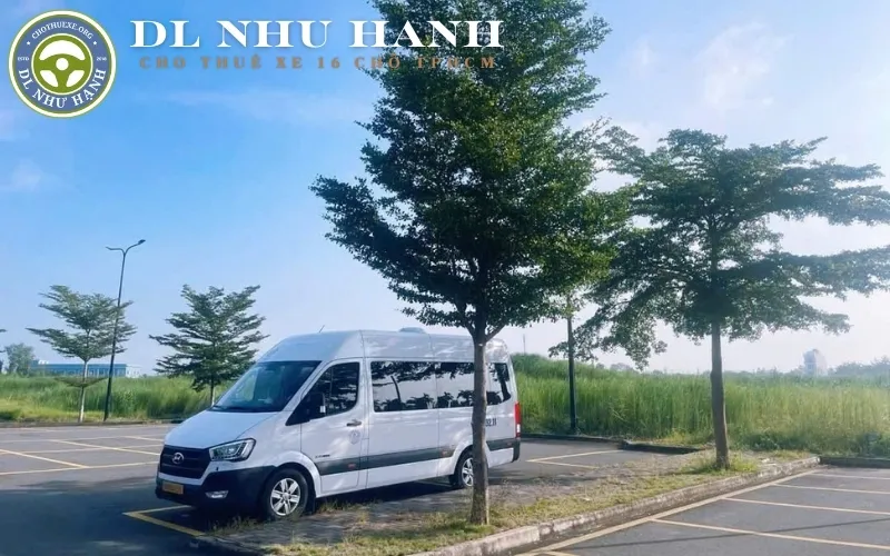 Thuê xe 16 chỗ đón tiễn sân bay